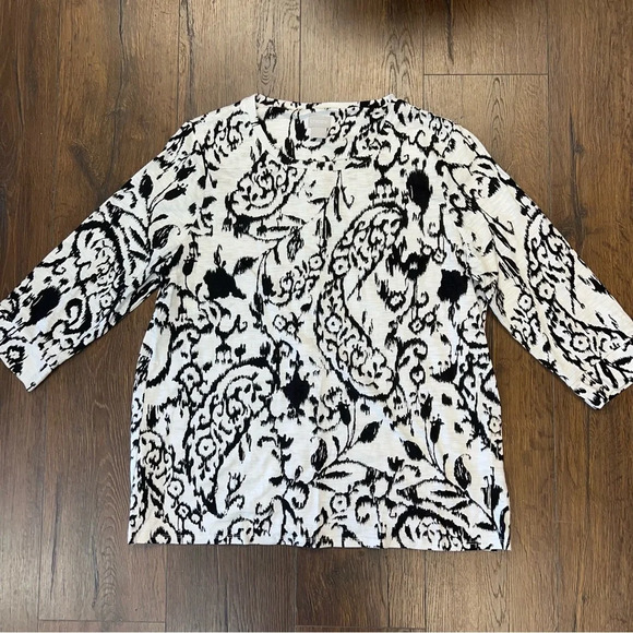 Chicos Button Back Whimsy Slub Tee SZ 2/LG - Picture 2 of 7